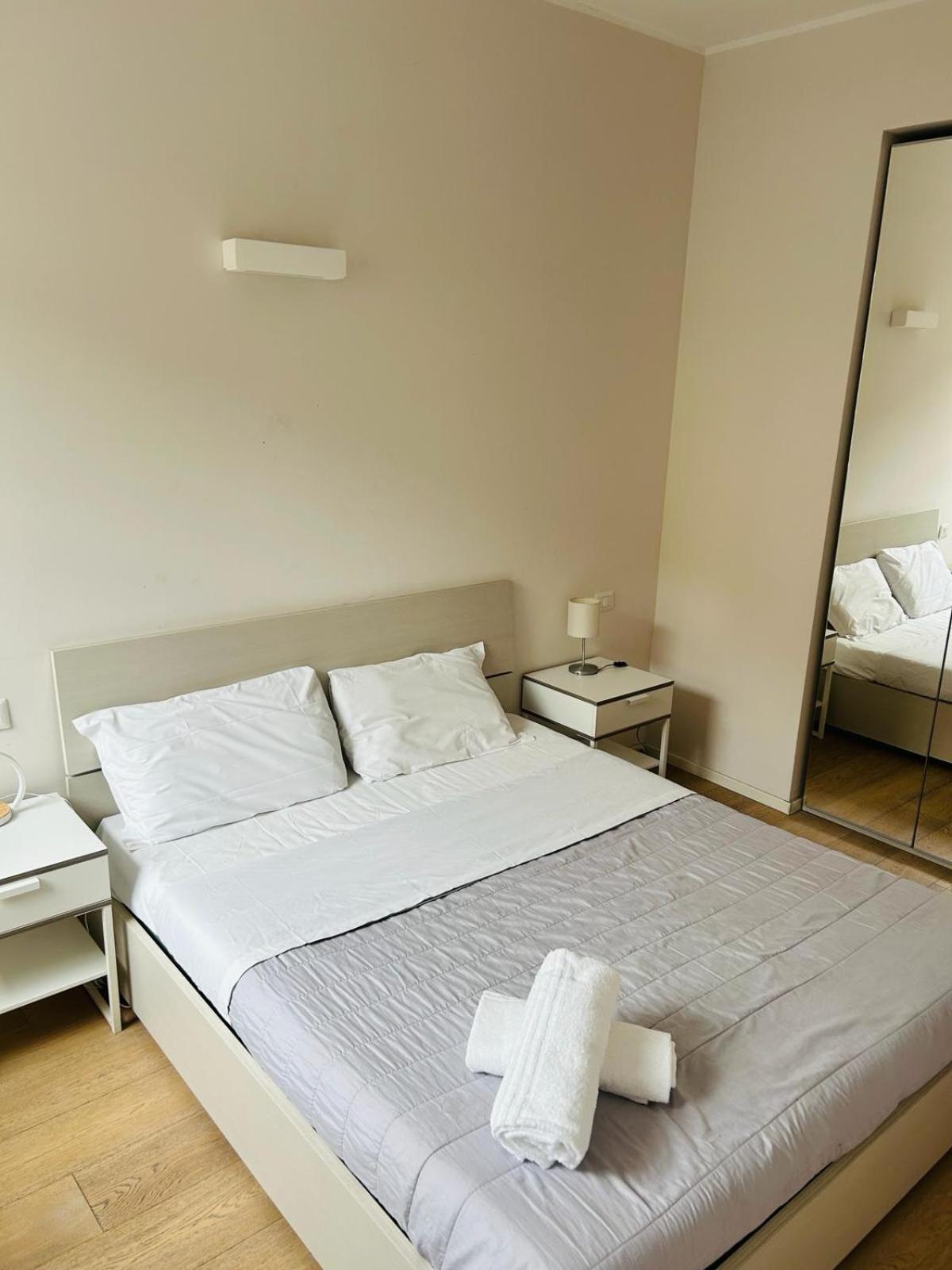 Easy Room Italy Milão Exterior foto