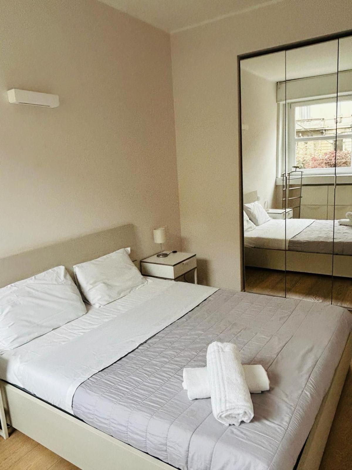 Easy Room Italy Milão Exterior foto